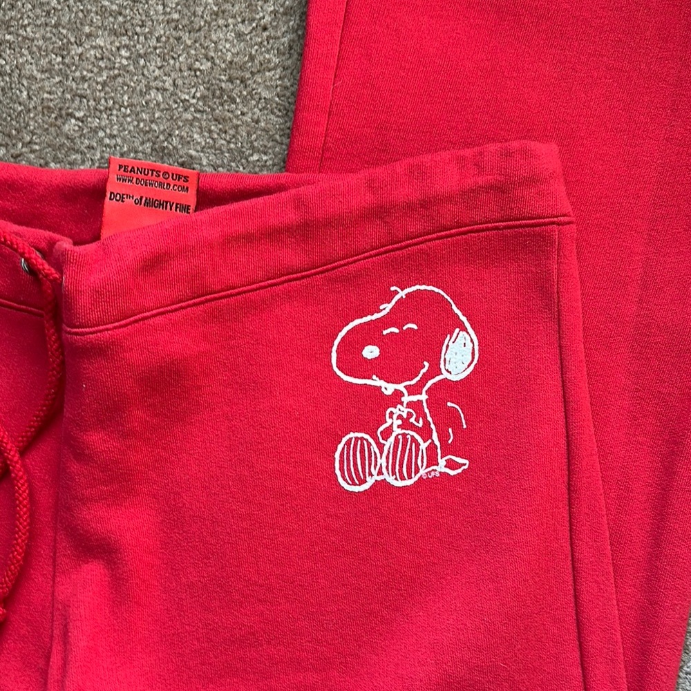 Red Snoopy Hoodie & Matching Pants - Picture 7 of 10